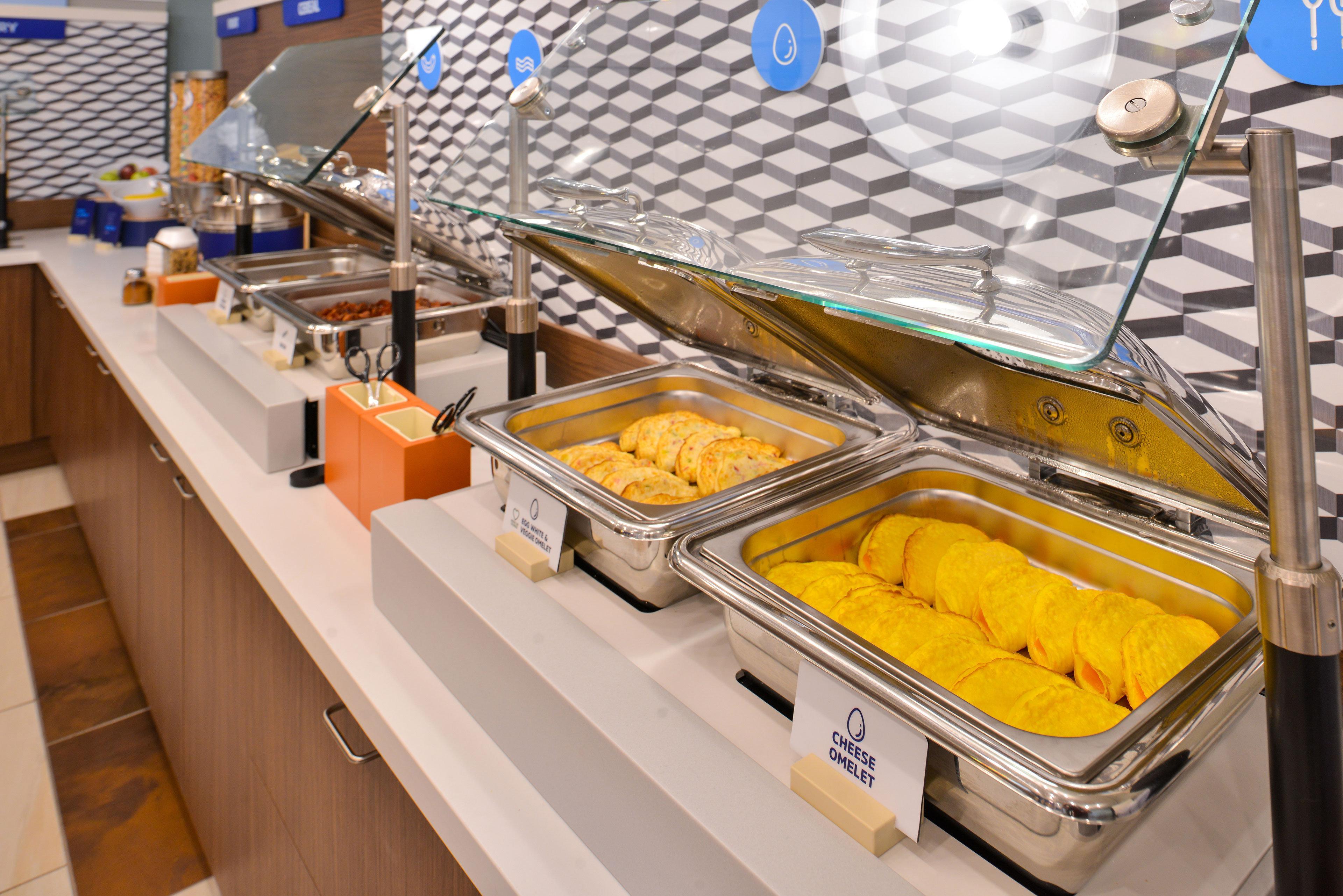 Holiday Inn Express Hotel & Suites Emporia By Ihg Exteriör bild